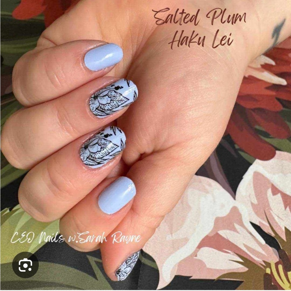 *Retired* Color Street: Haku Lei | Floral Hibiscus Summer Beach Clear Overlay - Picture 5 of 12